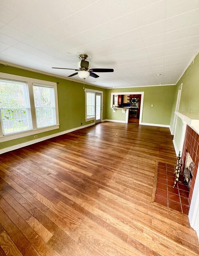 Property Photo: 325 Central Ave MS 39759