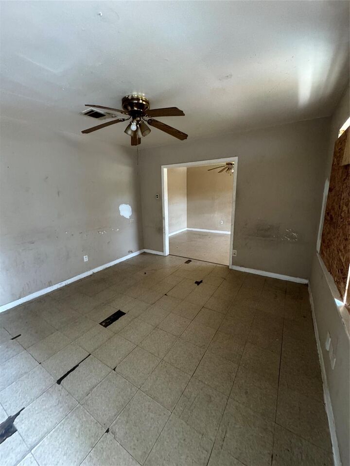 Property Photo: 11315 Raincove Drive TX 77016