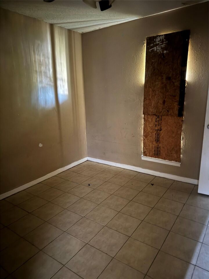 Property Photo: 11014 Dalebrook Drive TX 77016