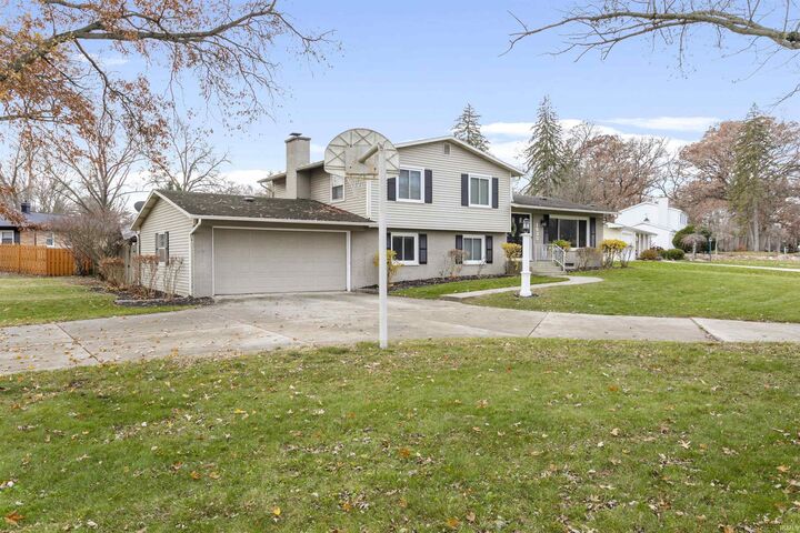 Property Photo:  1635 Springbrook Drive  IN 46514 