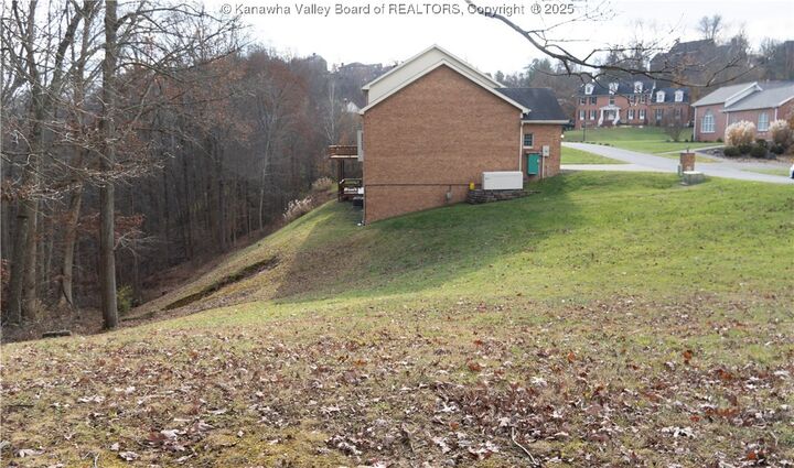 Property Photo:  96 Hunting Hills Drive  WV 25311 