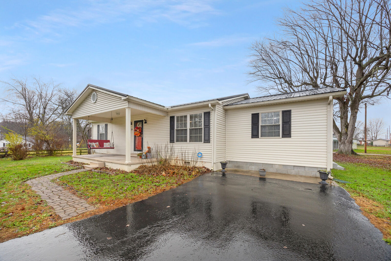 Property Photo:  115 Childers Road  KY 40380 