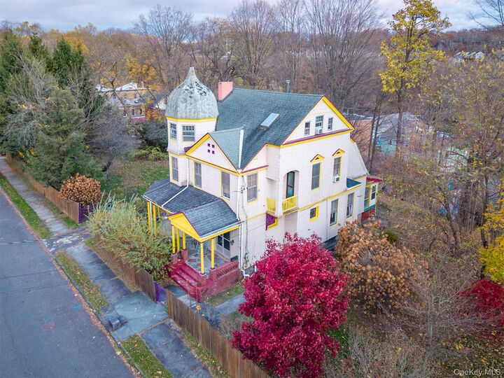 Property Photo:  156 Hunter Street  NY 12401 