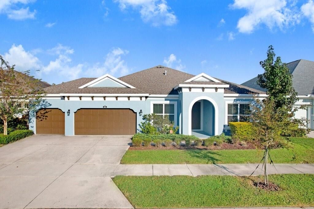 Property Photo:  16711 Courtyard Loop  FL 34638 