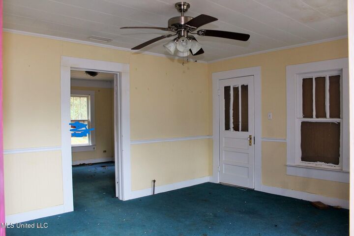 Property Photo:  4141 Old 63 N  MS 39452 