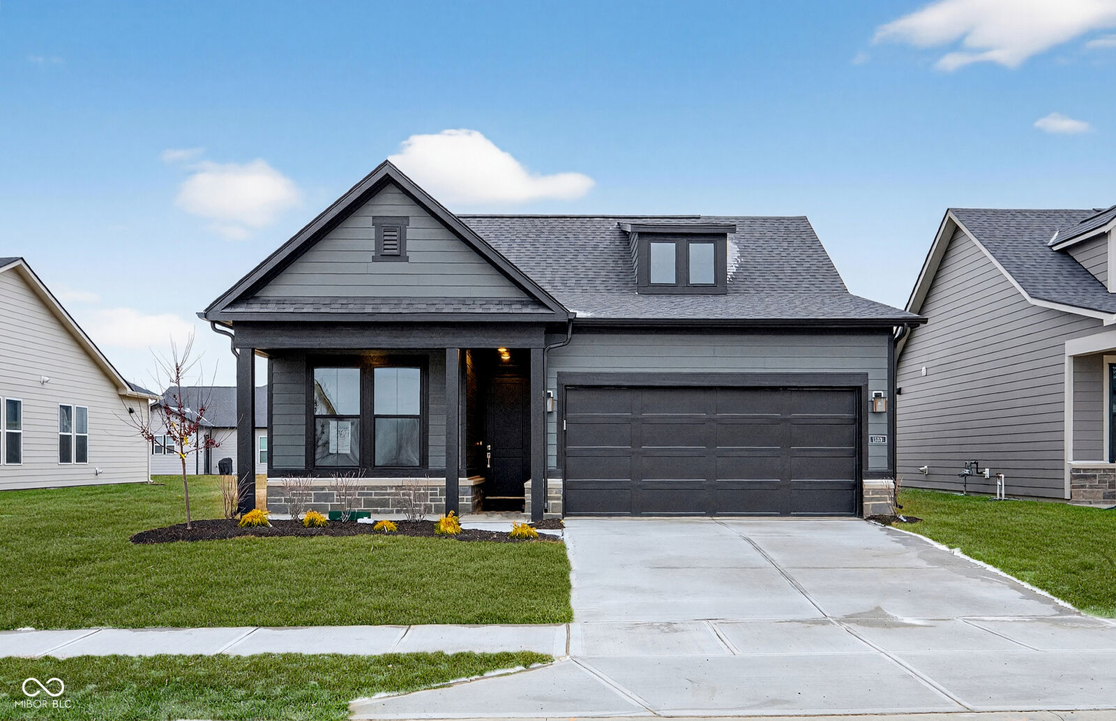 Property Photo:  13316 Roundtop Road  IN 46060 