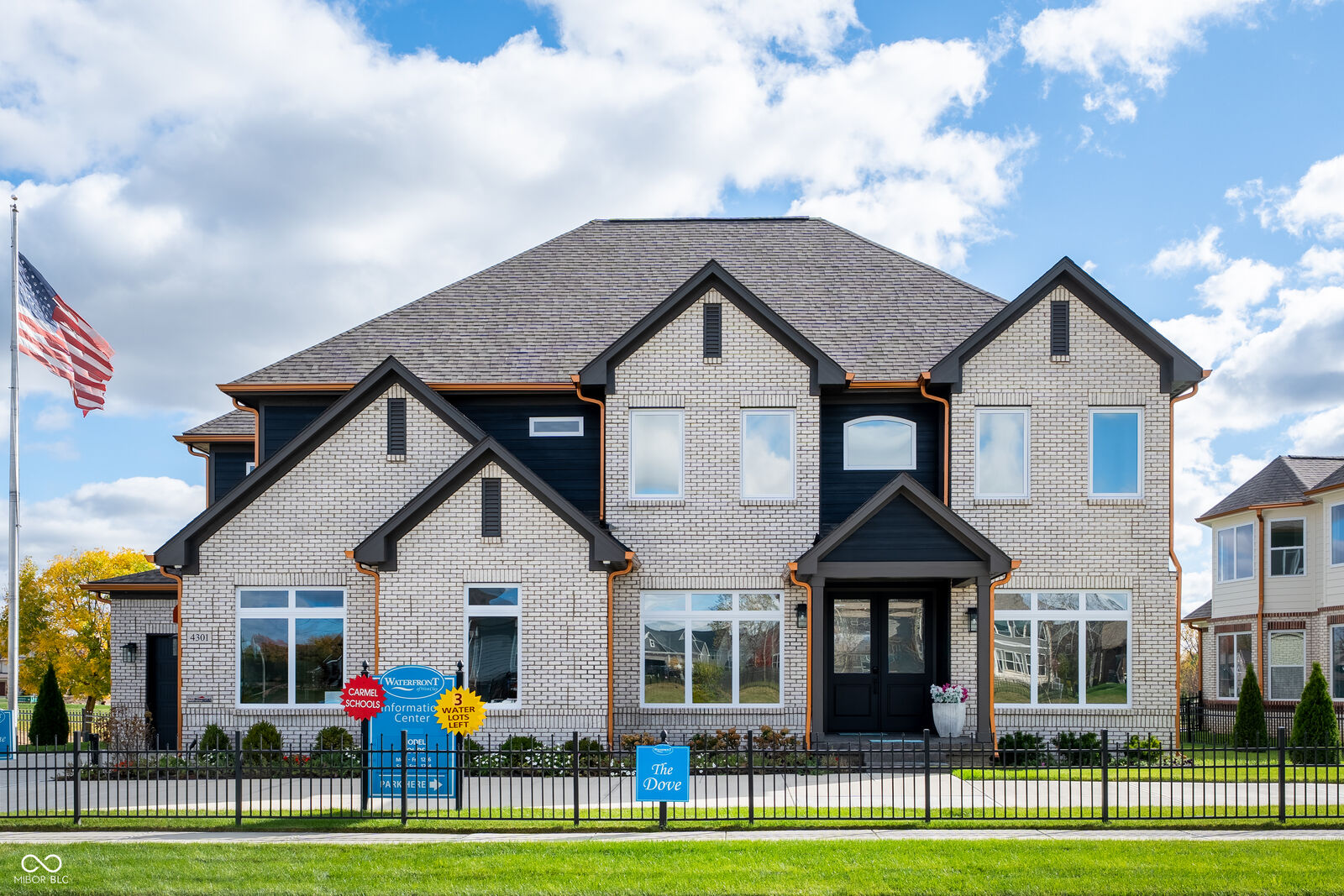 Property Photo:  4301 Stone Lake Drive  IN 46077 