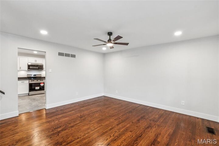 Property Photo: 1910 Apple Blossom Court MO 63031