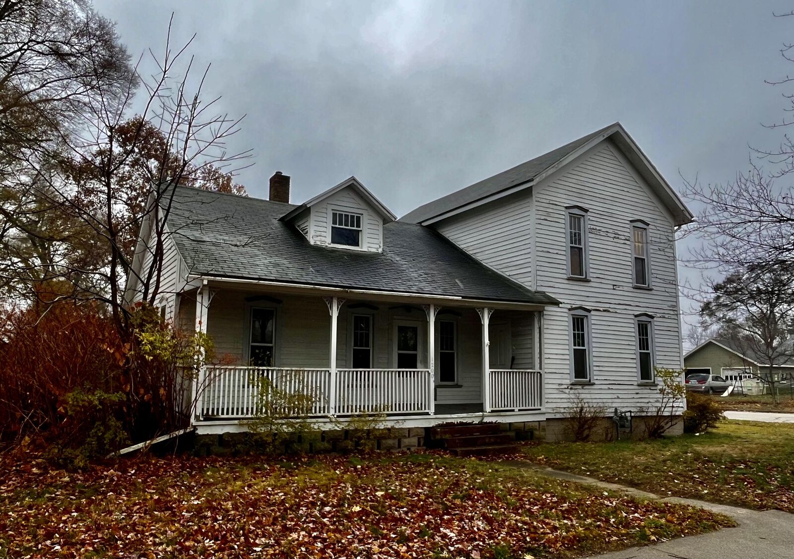 Property Photo: 1200 Washington Avenue MI 49417