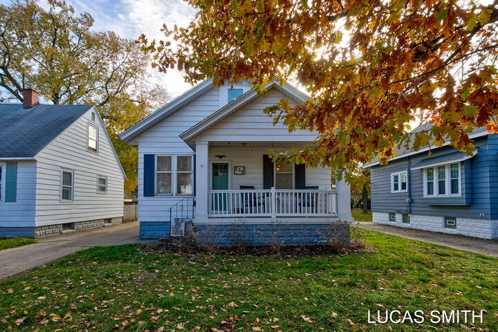 Property Photo:  238 W 24th Street  MI 49423 