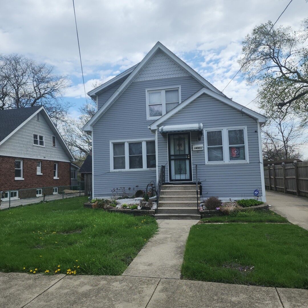 Property Photo: 14951 Riverside Drive IL 60473