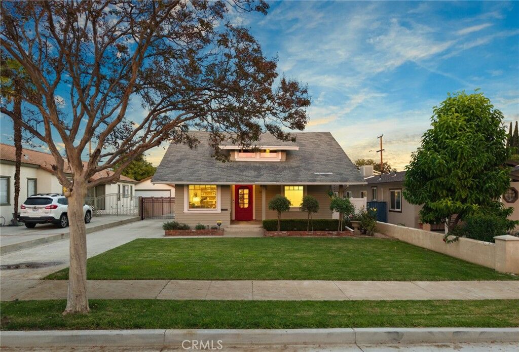 Property Photo:  124 N Valencia  CA 91801 