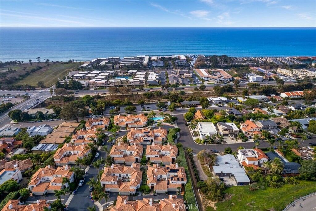 Property Photo: 876 Cofair Court CA 92075