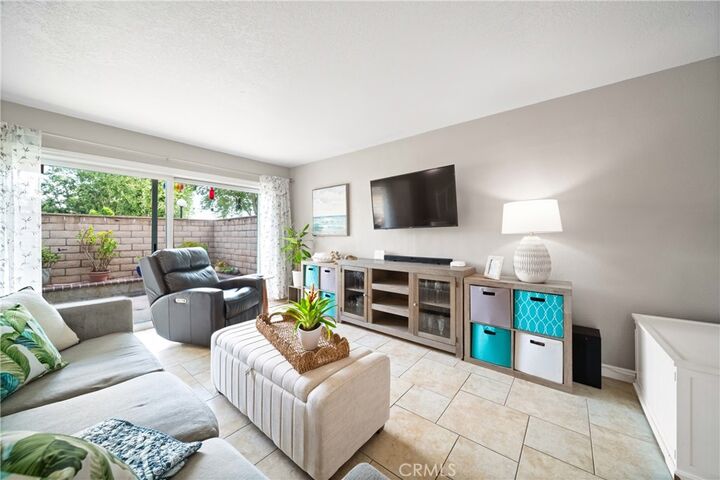 Property Photo:  2121 Magnolia Ave  CA 91762 