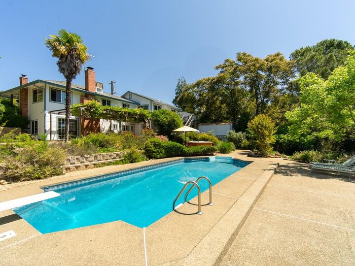 Property Photo:  206 Judy Drive  CA 95667 