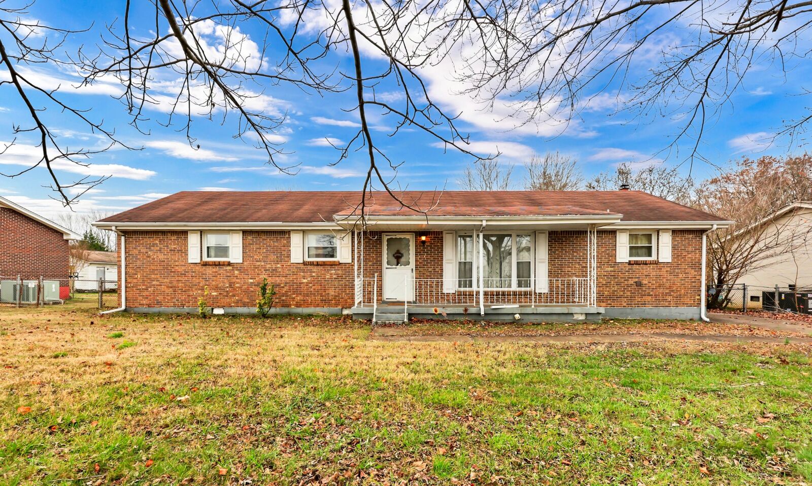 Property Photo:  440 Appleton Dr  TN 37042 