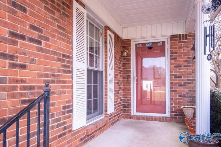 Property Photo:  187 Mylo Road NW  AL 35749 