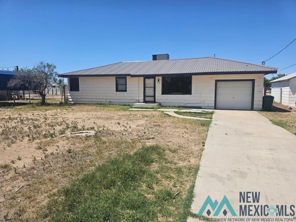 Property Photo:  218 E Rose Street  NM 88220 