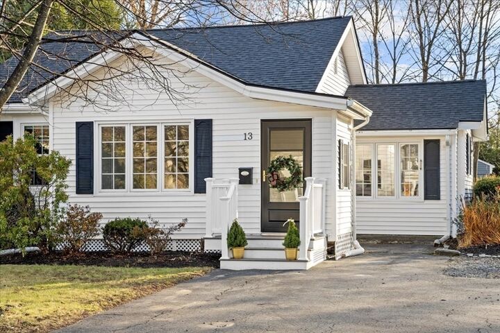 13 Kenilworth Road  Shrewsbury MA 01545 photo