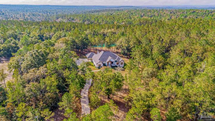 Property Photo: 2329 Molino Bridge Rd FL 32571