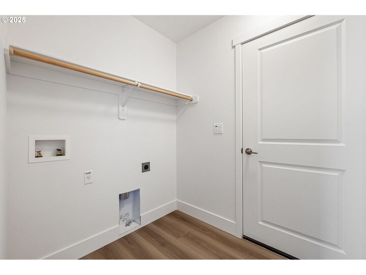 Property Photo: 208 Tiber St OR 97818