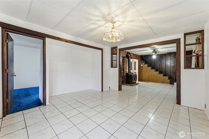 Property Photo:  818  Hobson Street  WA 99362 