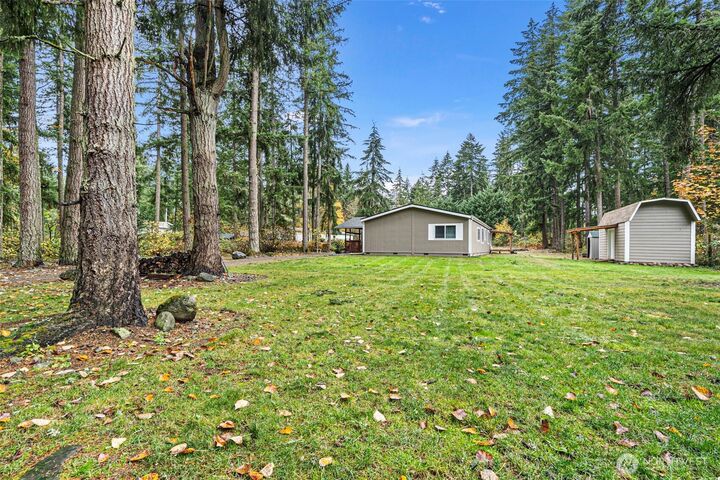 Property Photo: 20212 Orting Kapowsin Highway E WA 98338