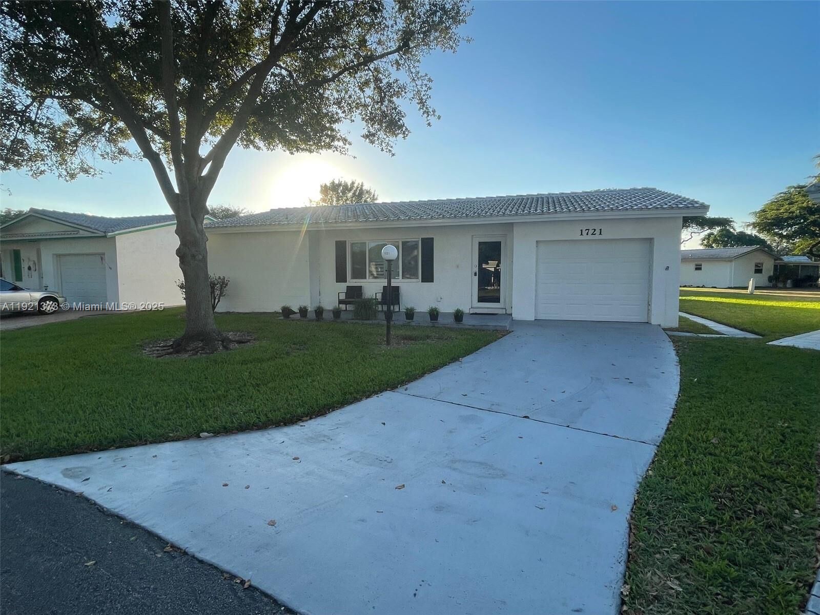 Property Photo: 1721 NW 86th Ave FL 33322