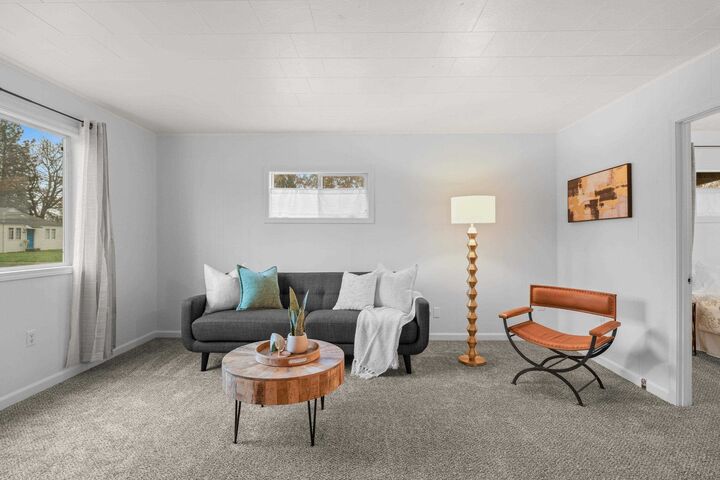 Property Photo:  420 E Sanson Ave  WA 99207 