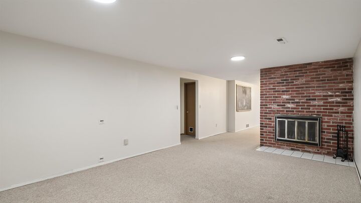 Property Photo: 11318 E 29th Ave WA 99206