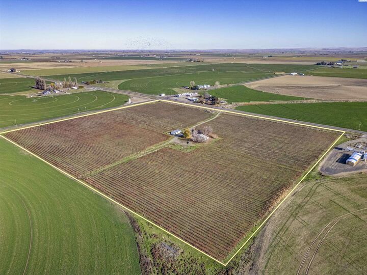 11201 Taylor Flats Road  Pasco WA 99301 photo