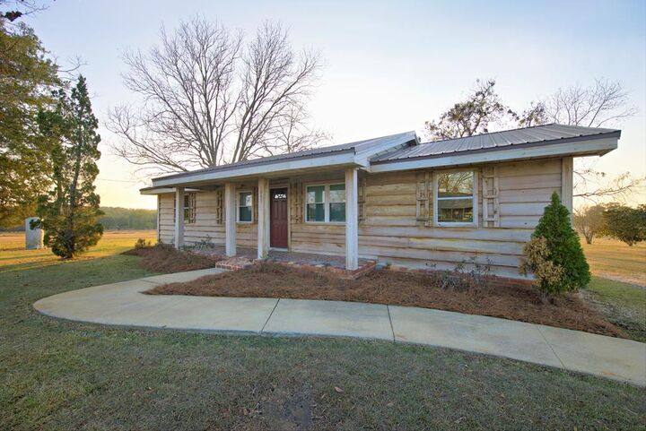 Property Photo:  1067 Wade Road  GA 31779 