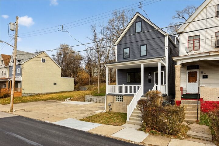 Property Photo:  817 Eldora Pl  PA 15210 