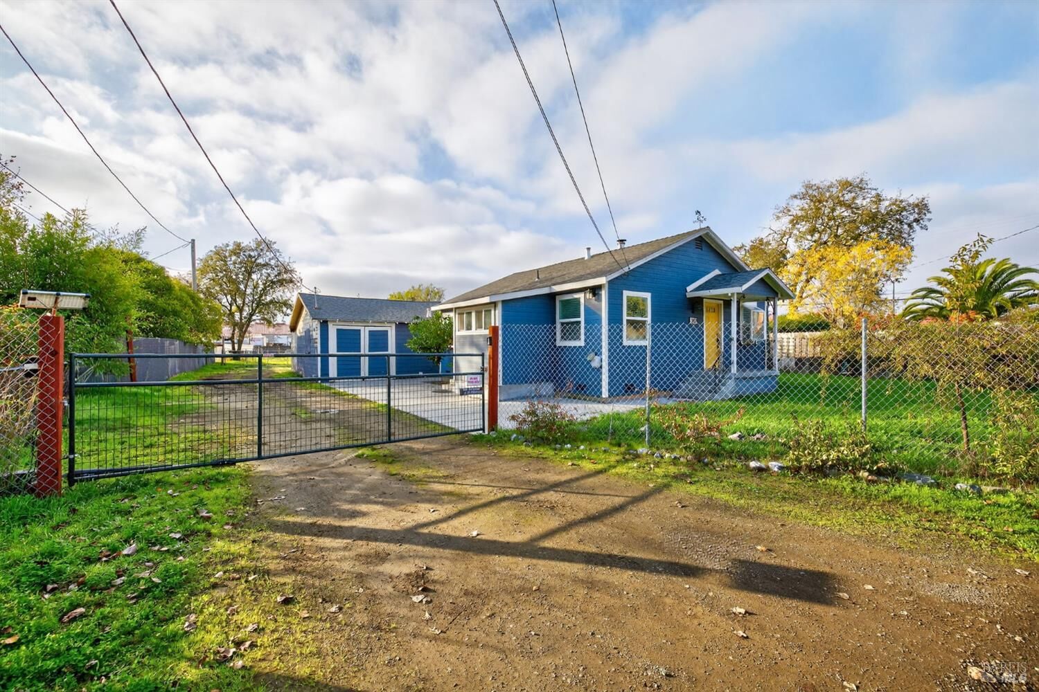 Property Photo:  3421 Moorland Avenue  CA 95407 