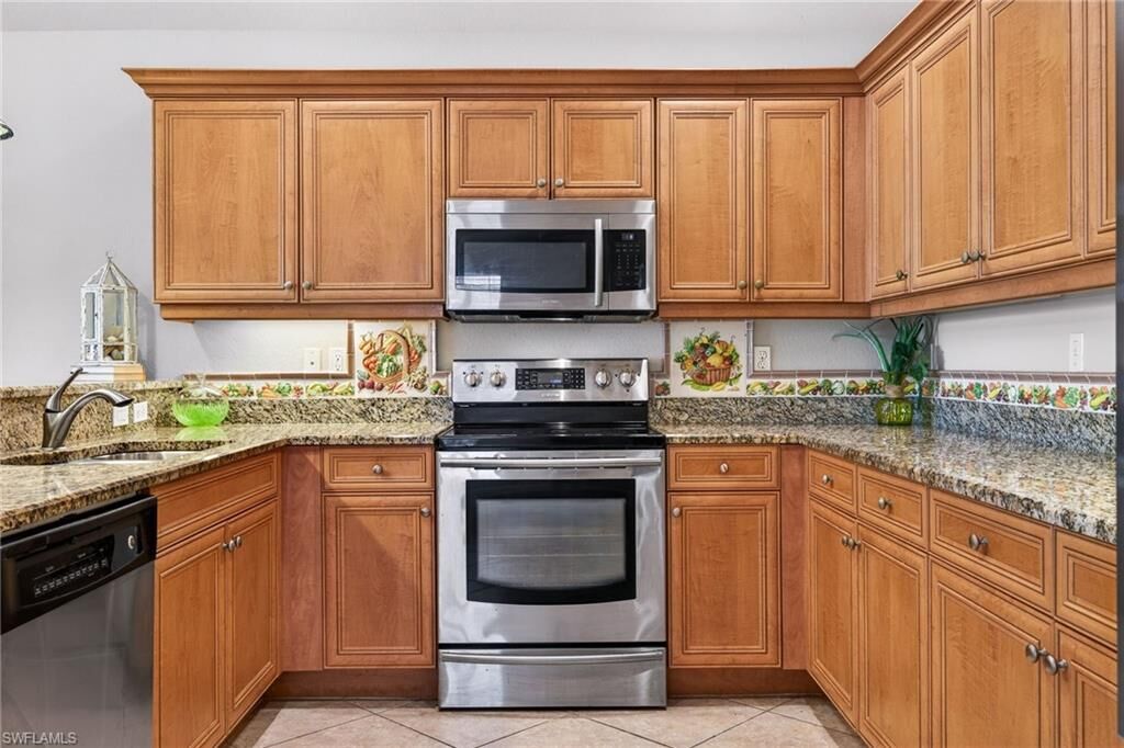 Property Photo:  11081 Yellow Poplar Dr  FL 33913 