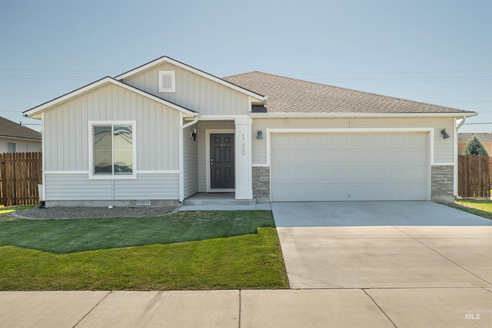 Property Photo: 1680 SW Levant Way ID 83647