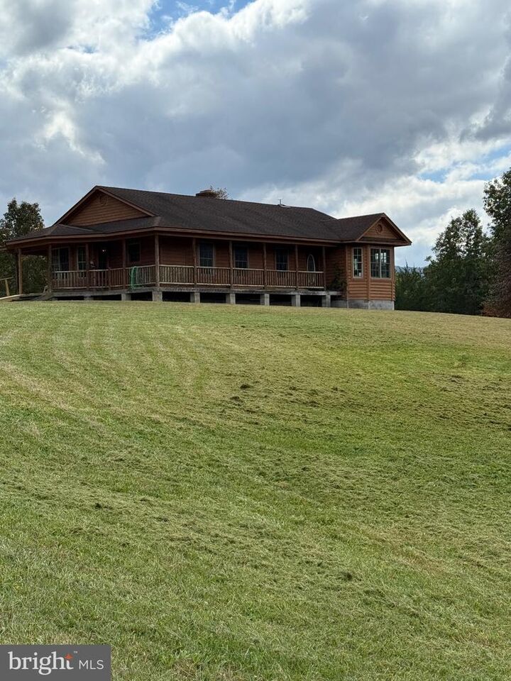 4520 Saint Davids Church Road  Fort Valley VA 22652 photo