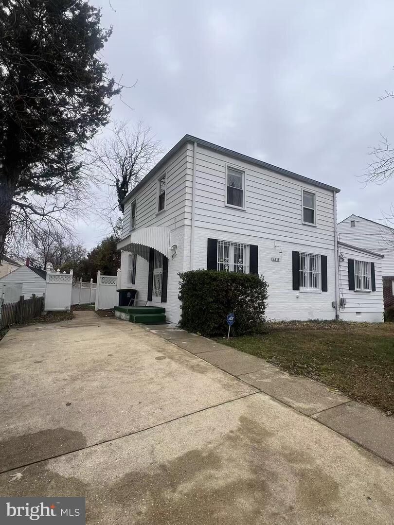 Property Photo: 6813 10th Avenue MD 20912