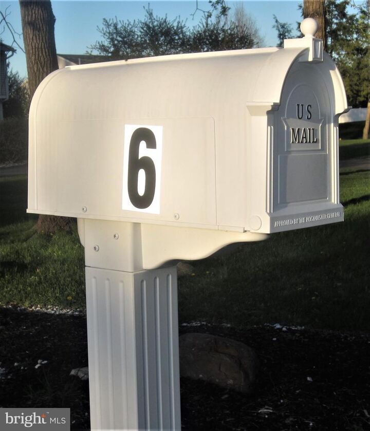 Property Photo:  6 Morningside Drive  NJ 08534 