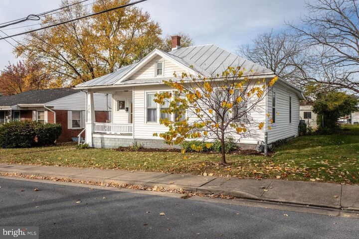 Property Photo: 775 Collicello Street VA 22802