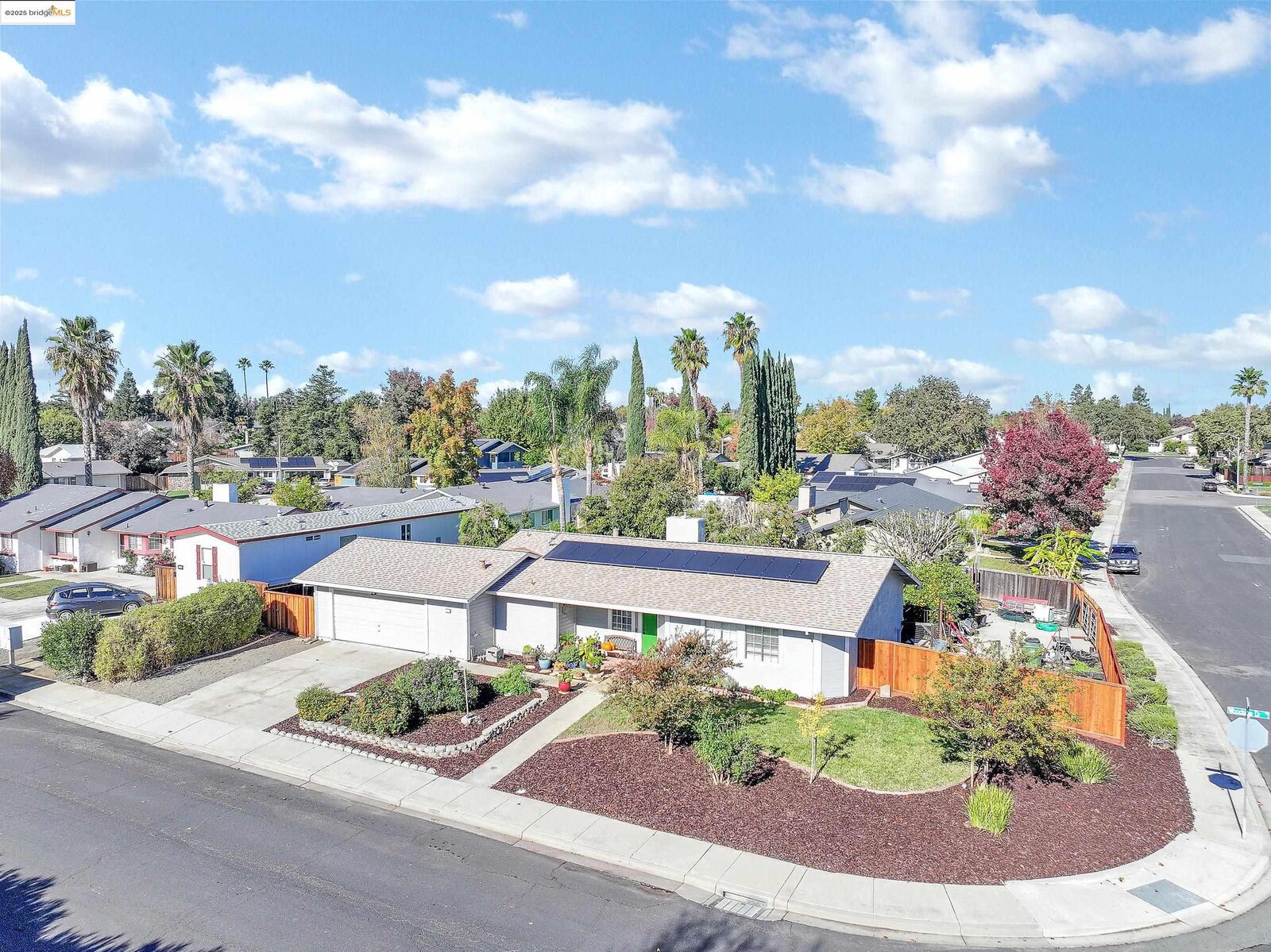 Property Photo:  1111 Woodside Dr  CA 94513 