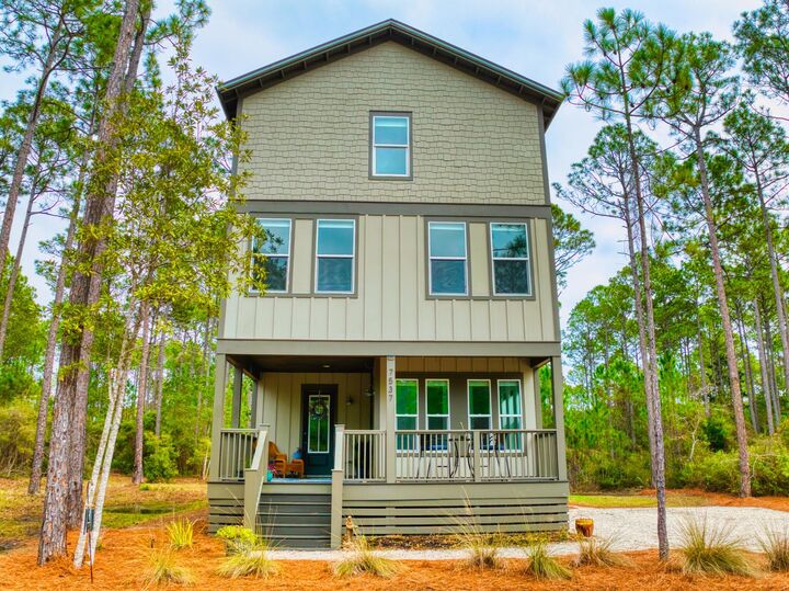 Property Photo: 7537 Shady Glen Trail FL 32413