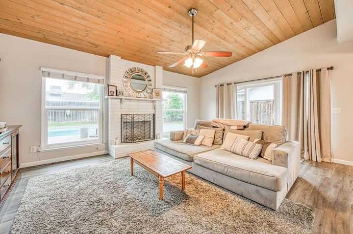 Property Photo:  3362 W Celeste Avenue  CA 93711 