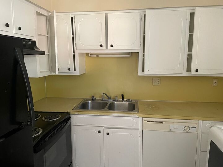 Property Photo:  1407 19th Street  GA 31901 