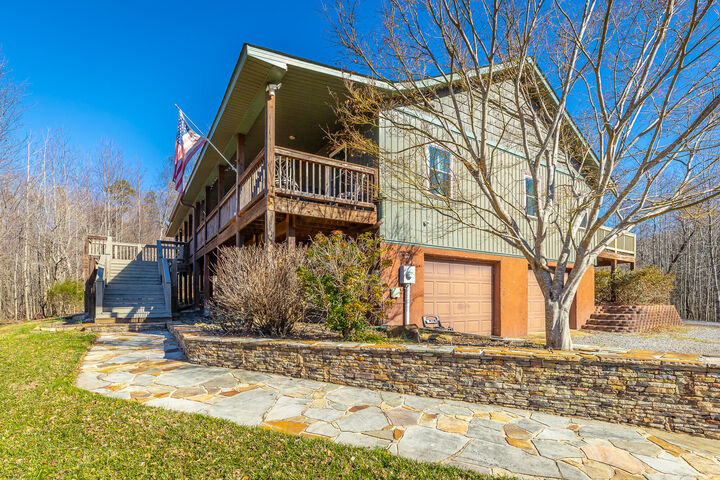 Property Photo:  443 Back Valley Road  GA 30707 