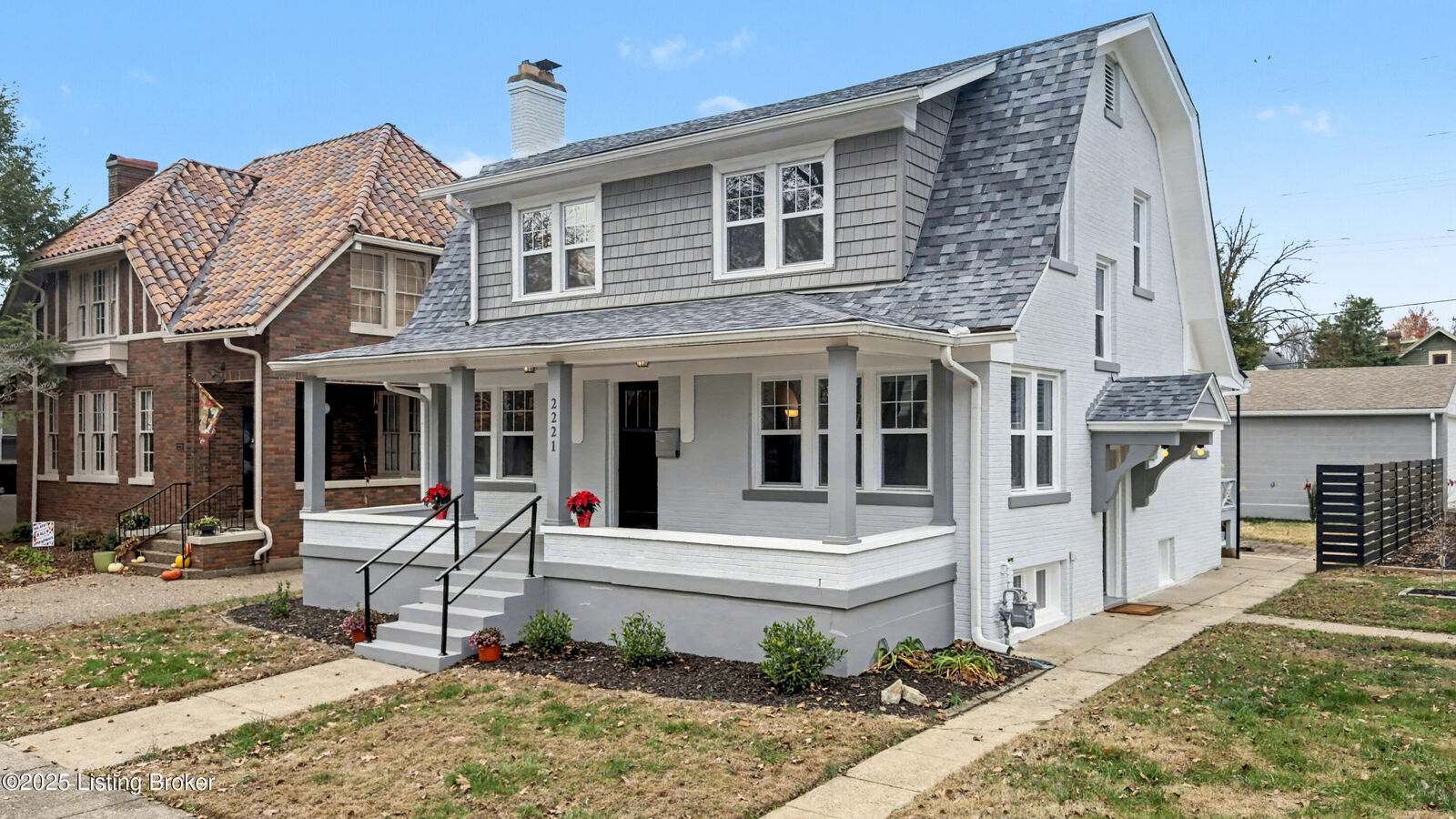 Property Photo: 2221 Lowell Ave KY 40205