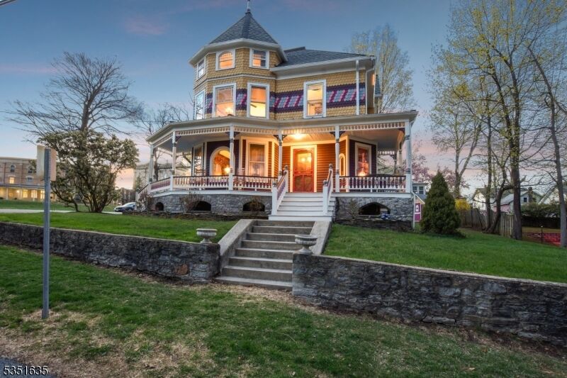 Property Photo:  412 W Plane St  NJ 07840 