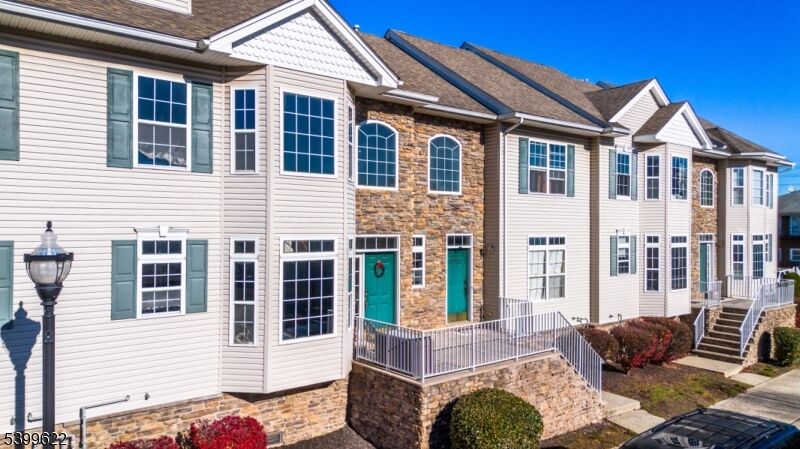 Property Photo:  484 Hancock St  NJ 07065 