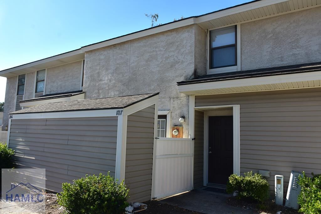 Property Photo:  727 South Main Street  GA 31313 