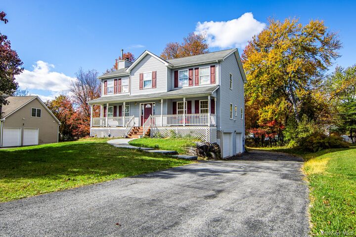 Property Photo:  4 Wayne Court  NY 10941 